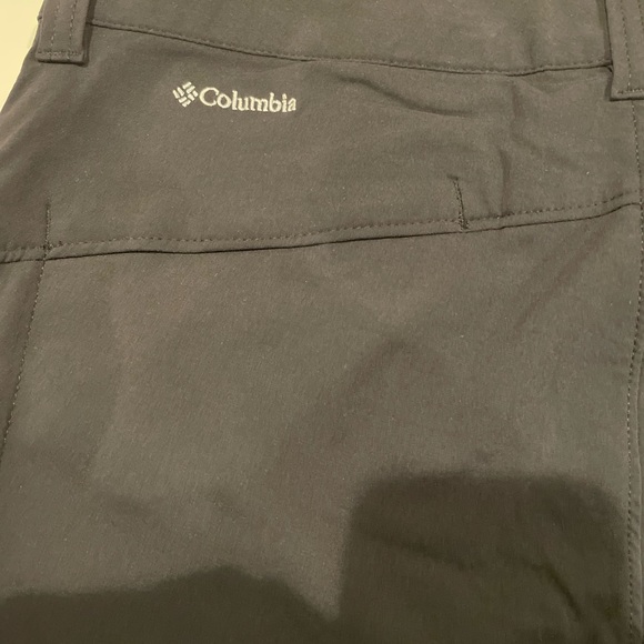 Columbia Saturday Trail II Stretch Straight Leg Convertible Pants Women’s Size 4 - Picture 7 of 11